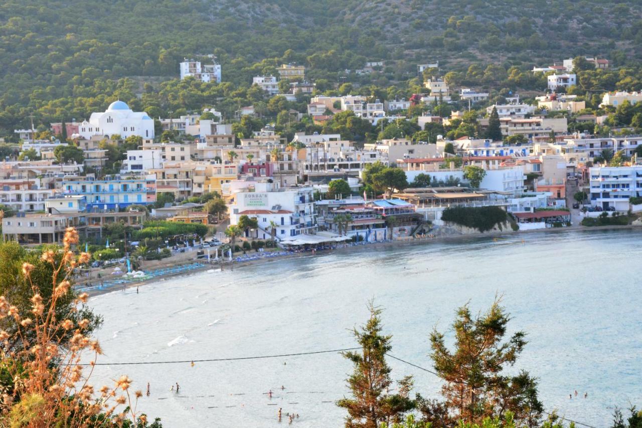 ホテルGolden Star Agia Marina  エクステリア 写真